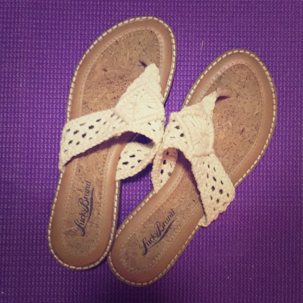 Lucky brand Macrame flip flops. Size 7.